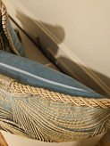کوسن پر طاووس