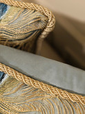 کوسن پر طاووس